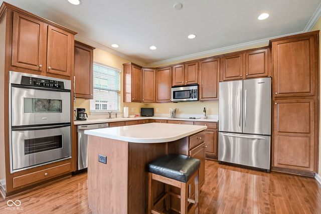 994 2nd Avenue NW, Carmel, IN 46032