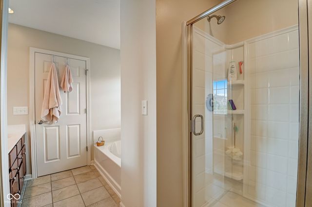 994 2nd Avenue NW, Carmel, IN 46032