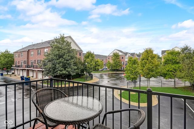 994 2nd Avenue NW, Carmel, IN 46032