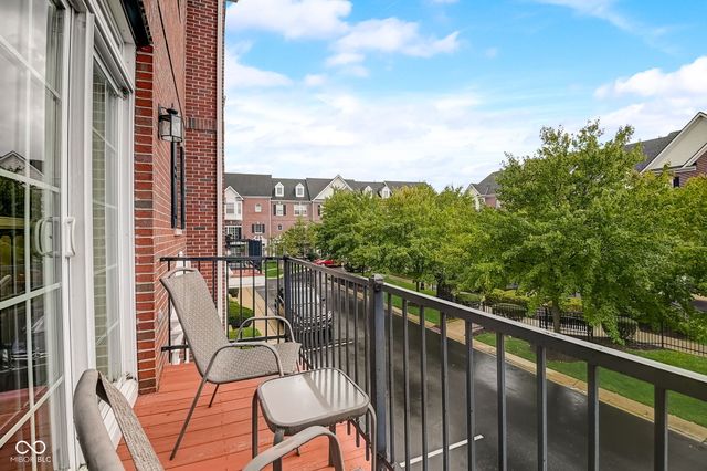 994 2nd Avenue NW, Carmel, IN 46032