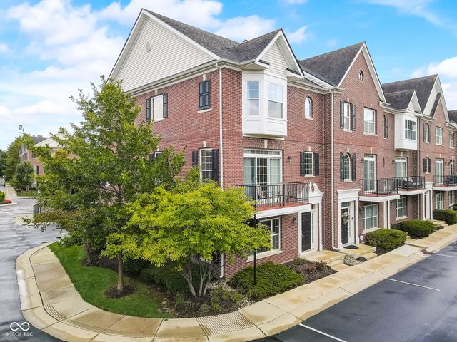 994 2nd Avenue NW, Carmel, IN 46032