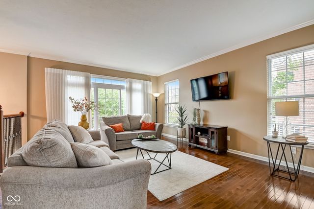 994 2nd Avenue NW, Carmel, IN 46032