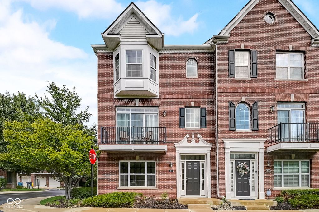 994 2nd Avenue NW, Carmel, IN 46032