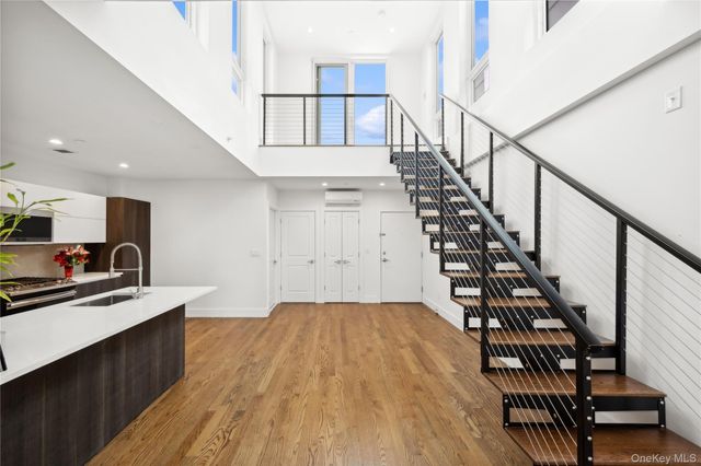 109-19 72nd Road PH7F, Forest Hills, NY 11375