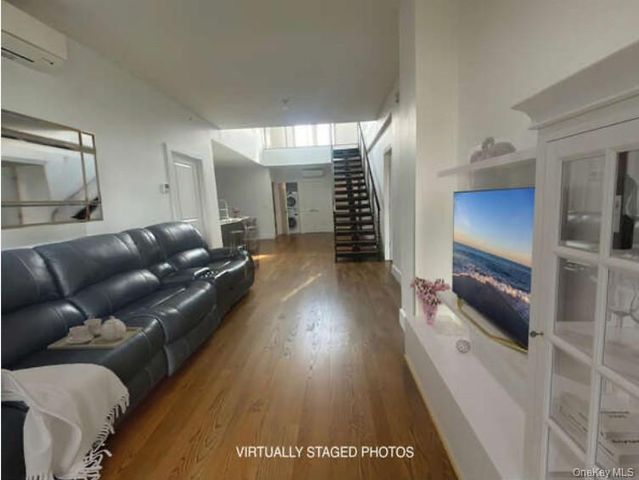 109-19 72nd Road PH7F, Forest Hills, NY 11375