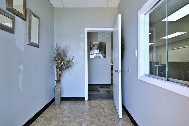 1242 REMINGTON Road A, Schaumburg, IL 60193