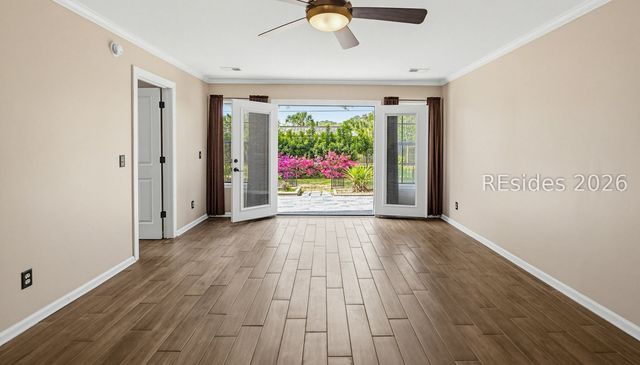 1037 Otter Cir, Beaufort, SC 29902