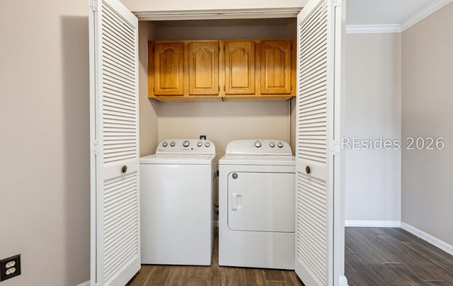 1037 Otter Cir, Beaufort, SC 29902