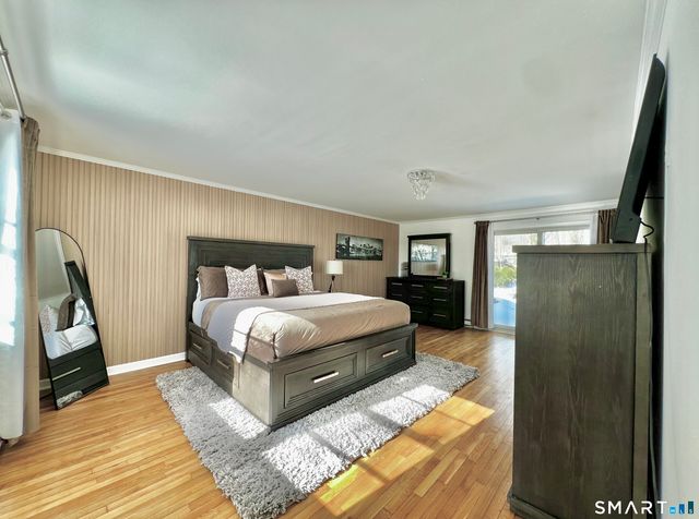 38 Woods End Road, Stamford, CT 06905