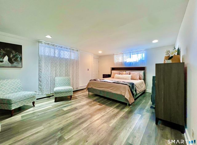 38 Woods End Road, Stamford, CT 06905