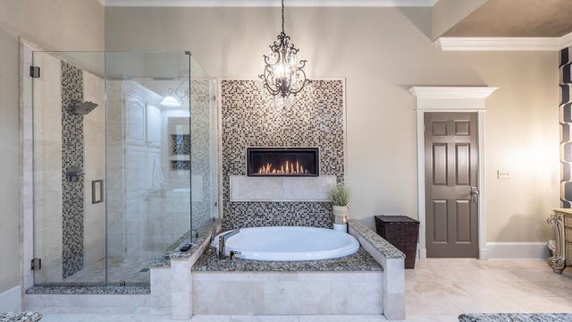 124 Houmas Drive, Houma, LA 70360