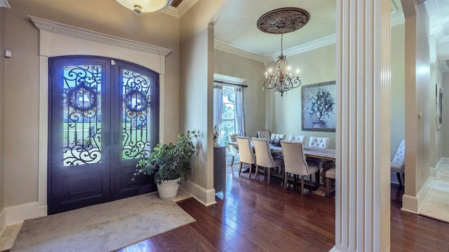 124 Houmas Drive, Houma, LA 70360