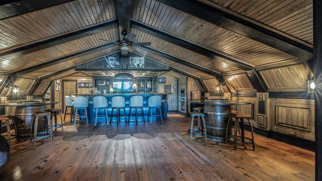 124 Houmas Drive, Houma, LA 70360