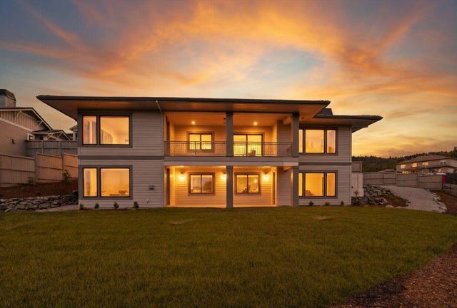5611 Autumn Park Drive, Medford, OR 97504