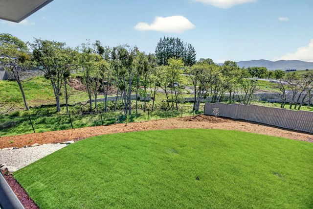 5611 Autumn Park Drive, Medford, OR 97504
