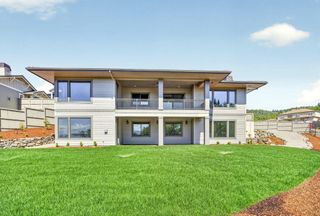 5611 Autumn Park Drive, Medford, OR 97504