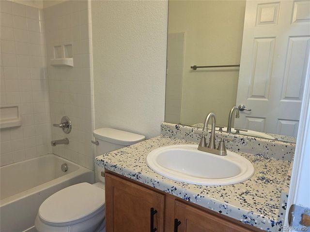 5875 N Biscay St A, Denver, CO 80249