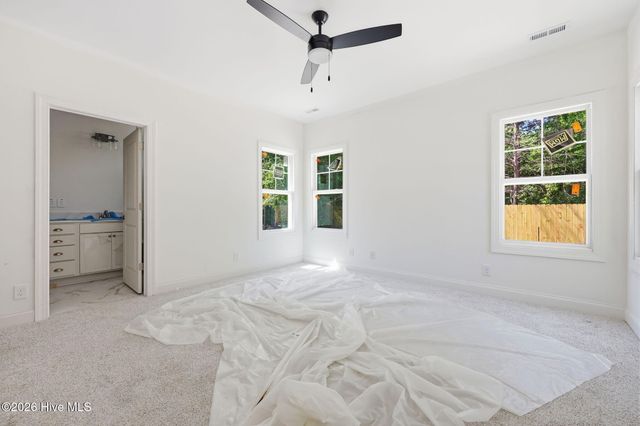228 Telluride Court, Aberdeen, NC 28315
