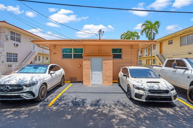 4450 W Flagler St, Miami, FL 33134