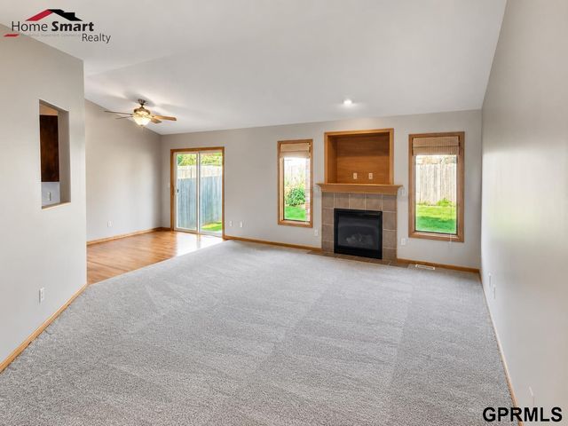 7301 N 15 Street, Lincoln, NE 68521