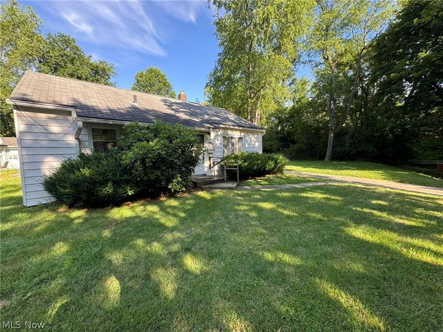 766 Valdes Avenue, Akron, OH 44320