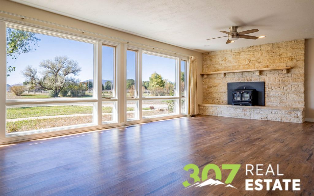 45 Nez Perce Dr, Cody, WY 82414 photo 4