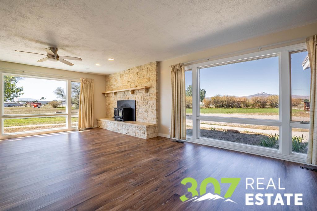 45 Nez Perce Dr, Cody, WY 82414 photo 5