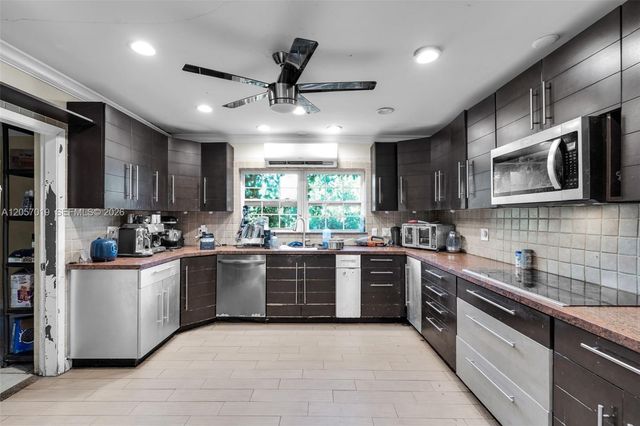 4351 SW 25th St, Fort Lauderdale, FL 33317