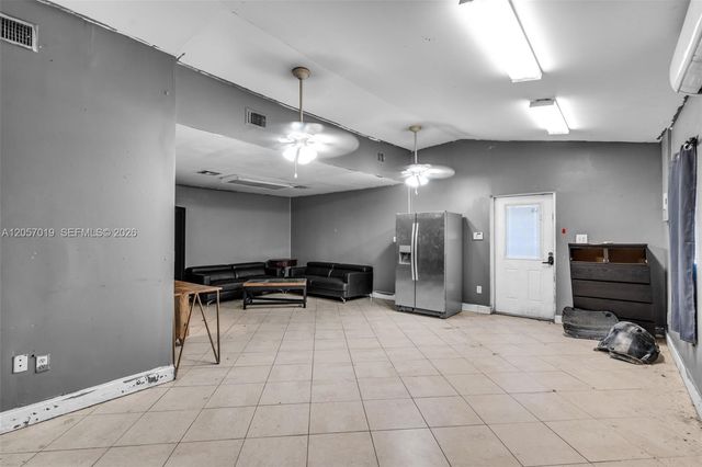4351 SW 25th St, Fort Lauderdale, FL 33317