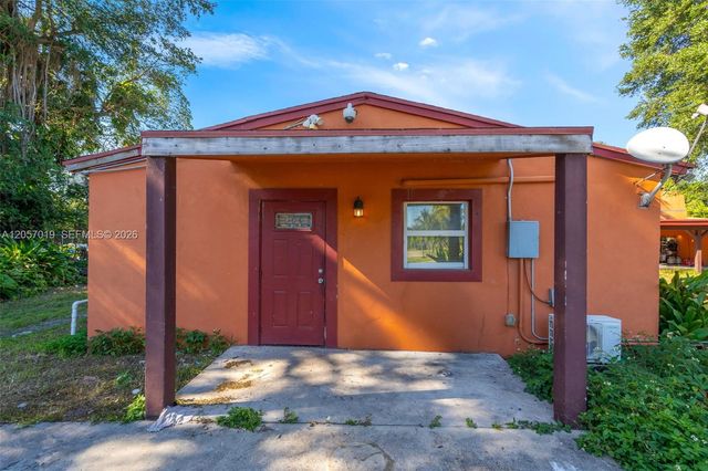 4351 SW 25th St, Fort Lauderdale, FL 33317