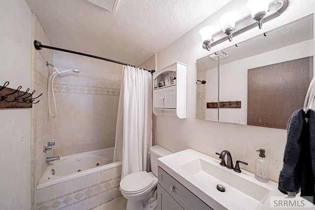 542 Starlite Avenue, Idaho Falls, ID 83402
