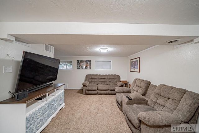 542 Starlite Avenue, Idaho Falls, ID 83402