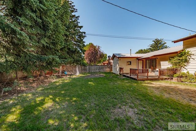 542 Starlite Avenue, Idaho Falls, ID 83402