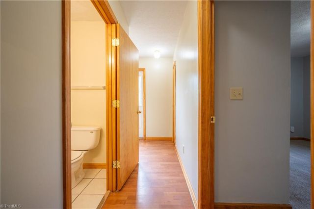 10 Doe Valley Drive, Copper Hill, VA 24079