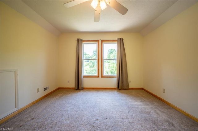10 Doe Valley Drive, Copper Hill, VA 24079
