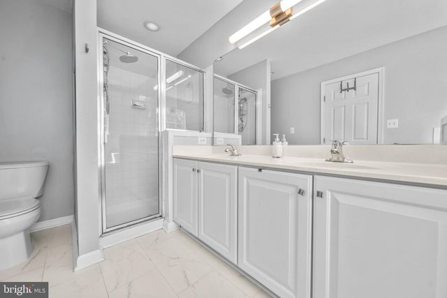 13131 COPPER BROOK WAY, Herndon, VA 20171