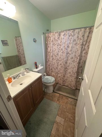 11 FOXTON DRIVE, Atco, NJ 08004