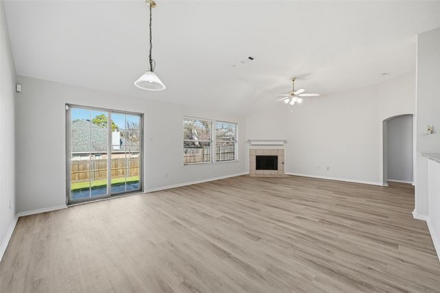 1703 Caladium Drive, Corinth, TX 76210