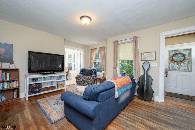 102 Grandview Ave, North Plainfield Boro, NJ 07060