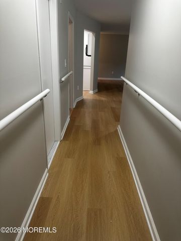 140 Amberly Drive J, Manalapan, NJ 07726
