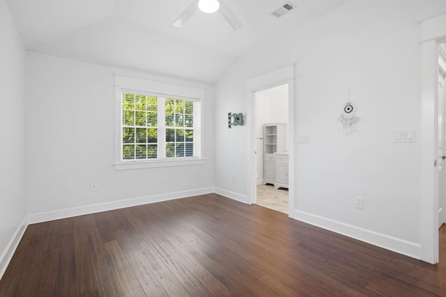 1084 Rosemead Road, Mount Pleasant, SC 29464