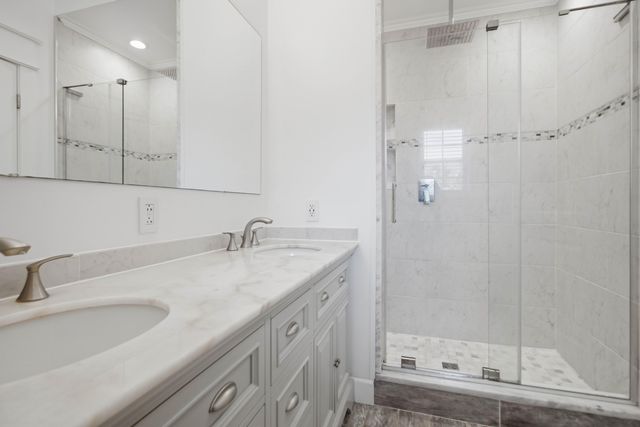 1084 Rosemead Road, Mount Pleasant, SC 29464