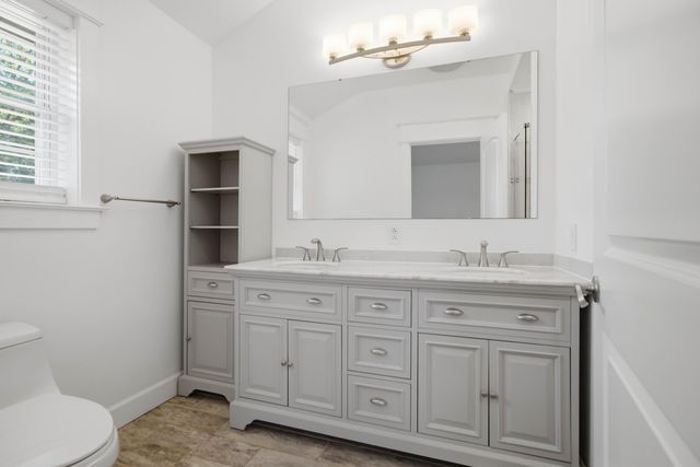 1084 Rosemead Road, Mount Pleasant, SC 29464