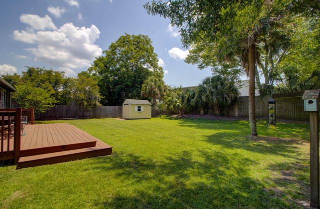 1084 Rosemead Road, Mount Pleasant, SC 29464