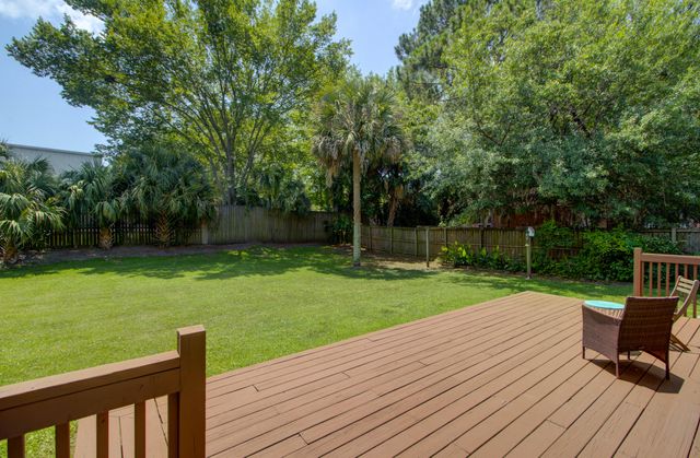 1084 Rosemead Road, Mount Pleasant, SC 29464