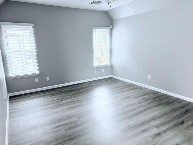 1310 Dennis Street, Houston, TX 77004