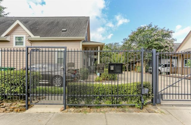 1310 Dennis Street, Houston, TX 77004