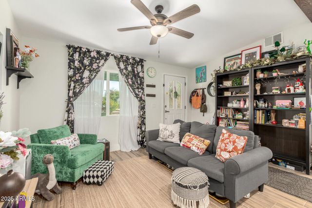 6728 N 24TH Drive, Phoenix, AZ 85015