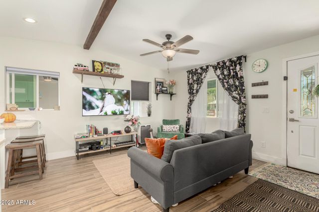 6728 N 24TH Drive, Phoenix, AZ 85015