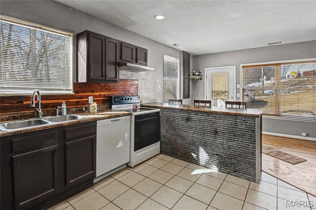 4446 Wilson Hill Drive, Festus, MO 63028